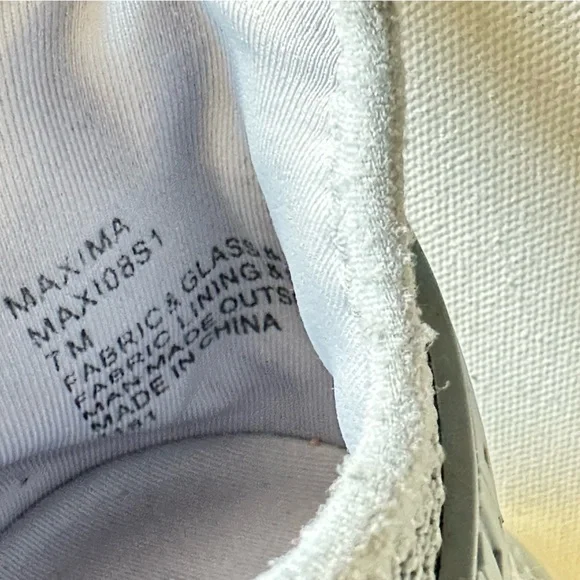 Steve Madden Women's Sz 7 (6.5) Maxima Knit Baby Blue Rhinestone Fashion Sneaker - Picture 12 of 12